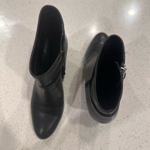 Ralph Lauren black leather shoe bootie